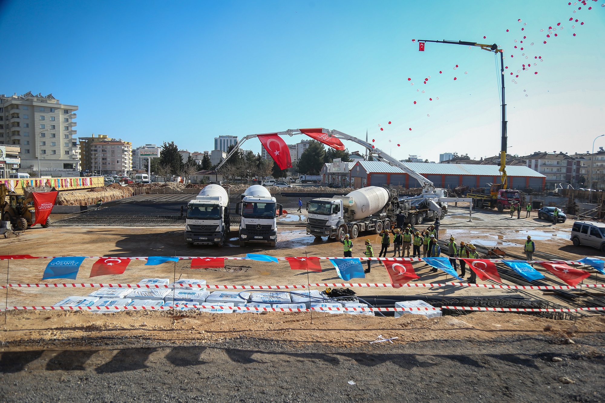 191113 gaziantep buyuksehirden kamil ocak ismini yasatacak yeni bir spor kompleksi 1