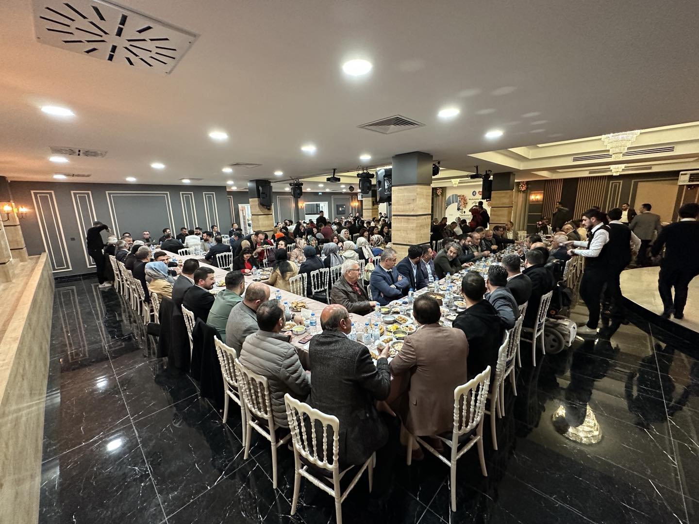 012152 baskan asgin ak parti teskilatlariyla iftarda bir araya geldi 28 03 2023 1 large