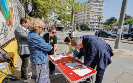 İzmir Atatürk Lisesi’nde öğretmen atamalarına tepki büyüyor: Başkan Cemil Tugay da imza verdi