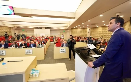 Ferdi Zeyrek: 'Manisa'nın kredi notu yatırım yapılabilir seviyenin üstüne taşındı'