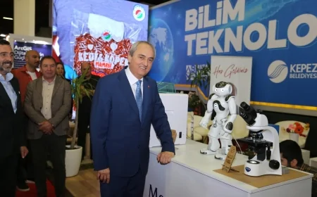 Bilimden yapay zekaya, glutensiz gıdadan çiçek tasarımına: Kepez Belediyesi City Expo Fuarı’nda ilgi odağı oldu