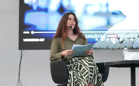 Alaçatı Ot Festivali'nde Adalet Kürsüsü: Başkan Denizli’den Tutuklamalara Sert Mesaj