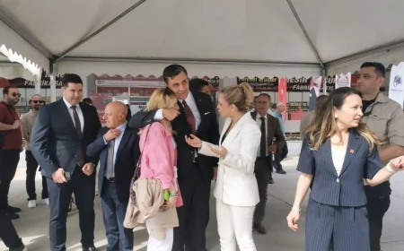 Manisa’da 31. kez kapılarını açan Mesir Ticaret Fuarı, binlerce ziyaretçiyi ağırlamaya başladı