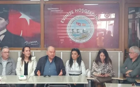 Köprülüler Derneği’ne Anlamlı Ziyaret: Burhan Özfatura ve Engelli Bireyler İçin Çalışan Ekip Çamdibi’nde Buluştu.