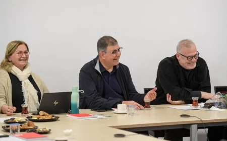 İzmir Büyükşehir Belediyesi Şehir Tiyatroları Danışma Kurulu 2024-2025 Sezonu İçin Toplandı