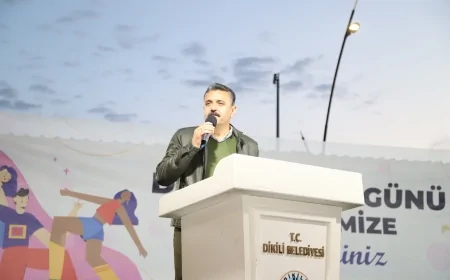 Adil Kırgöz: 'Dikili’de Dünya Dans Günü'nü Coşkuyla Kutladık, Yaşasın Dans, Yaşasın Dayanışma'
