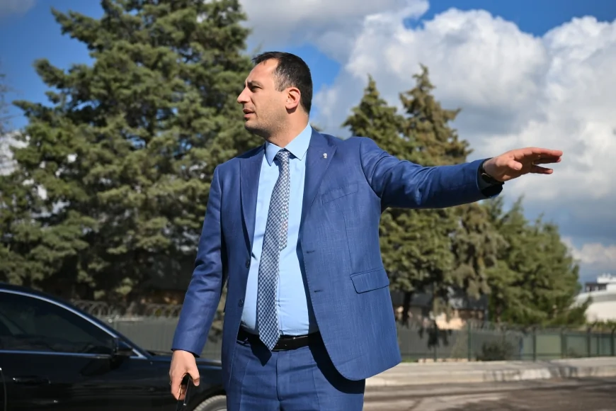 Bornova’da ‘Asfalt Kokulu Yıl’: Rekorlar, Dijital Atılımlar ve Yeşil Dönüşümle Yeni Bir Dönem Başladı