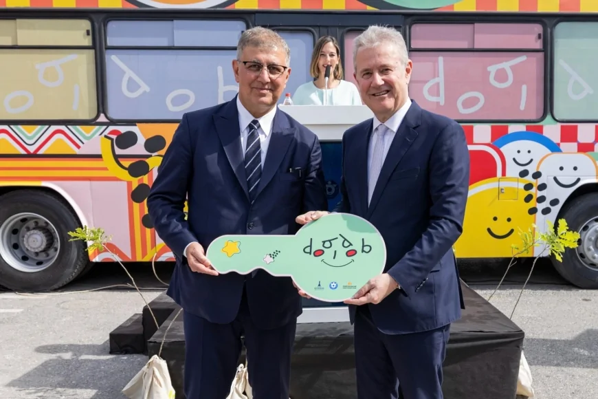 Cemil Tugay: 'Çocuklar yaşadıkları dünyayı koruyarak büyüsünler'