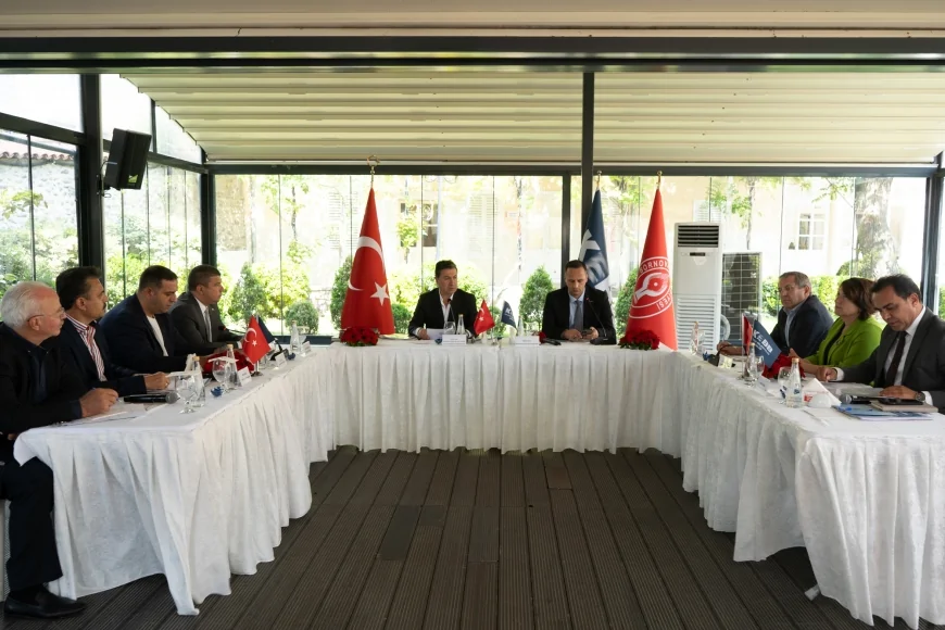 Kıyı Ege Belediyeler Birliği Bornova’da Buluştu: 'Doğru İşlerle Umudu Büyütmeliyiz'