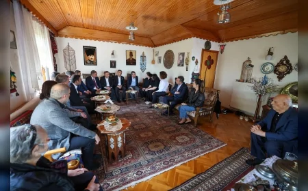 Cemil Tugay'dan İstanbul'da dikkat çeken açıklama: 'Özgür Özel’e yapılan saldırı yalnızca ona değil, demokrasimize yönelik'