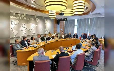 Bandırma Belediye Başkanı Dursun Mirza: 'Kentimizi daha yaşanabilir ve modern hale getireceğiz'