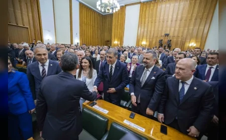 CHP’li Başkanlardan Ankara çıkarması: İzmir heyetinden Özgür Özel’e birlik mesajı