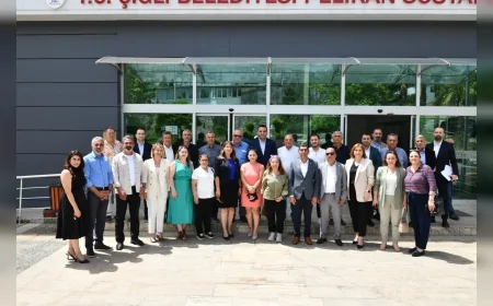 Onur Emrah Yıldız: 'Muhtarlarımızla mahallelerin sorunlarına hızlı çözümler üreteceğiz'