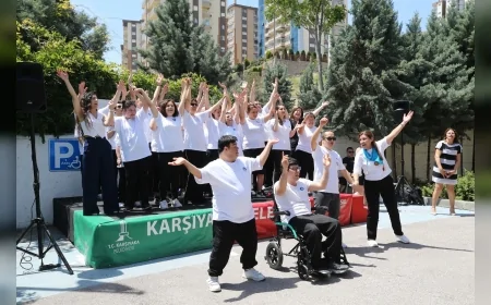 Karşıyaka’da Engelliler Haftası coşkulu başladı: 'Her birey için engelsiz yaşam hedefliyoruz'