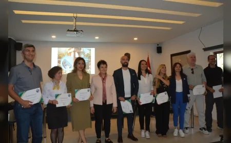 Antalya'da Kentsel Çevre Alarmı: Görsel Kirlilikten Hava Kirliliğine Tüm Sorunlar Masaya Yatırıldı