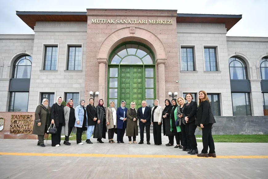 Kadın Muhtarlar ve Meclis Üyeleri, Kayseri Mutfağı'nda Yeni Açılacak Mutfak Sanatları Merkezi'ni İnceledi