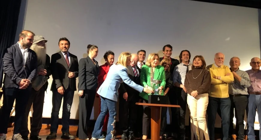 Pınar Türenç: 'Gazeteciler demokrasilerde asla yaşanmaması gereken baskılarla karşı karşıya'