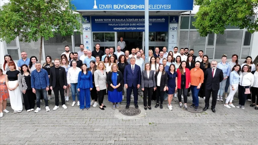 Cemil Tugay'dan HİM Ziyareti: 'İzmir, gurur duyulası bir şehir'