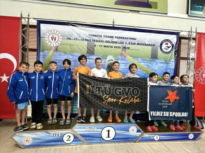 Rize'deki yüzme yarışlarında 9 madalya kazanan Yunusemreli sporcular Manisa'nın göğsünü kabarttı