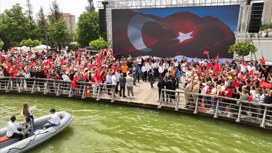Etimesgut’ta 19 Mayıs Coşkusu: Yelken Yarışı, Park Açılışı ve Sanat Gecesiyle Bayram Kutlanacak