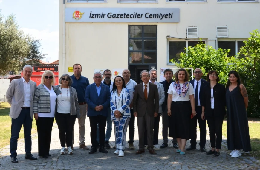 İzmir'de 2024'ün En Başarılı Gazetecileri Belli Oldu: Hasan Tahsin Yarışması'nda 9 Ödül Sahibini Buldu