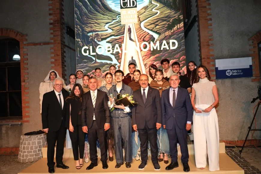 İzmirli Sercan İzci ‘Asıl Sahip’ koleksiyonuyla EİB Moda Tasarım Yarışması'na damga vurdu