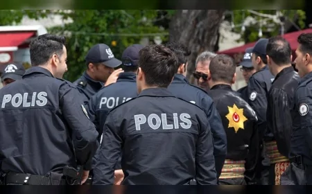 Polislerden Sosyal Medyada Hak Arayışı: Çözüm Bekleniyor