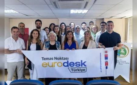 Karşıyaka Kent Konseyi'nden gençlere Avrupa fırsatları için üç günlük proje eğitimi