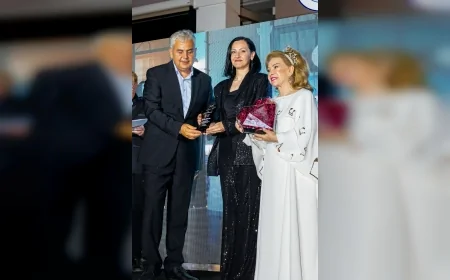 Bedia Akartürk’ün hayatından ilhamla hazırlanan koleksiyon izleyenleri büyüledi