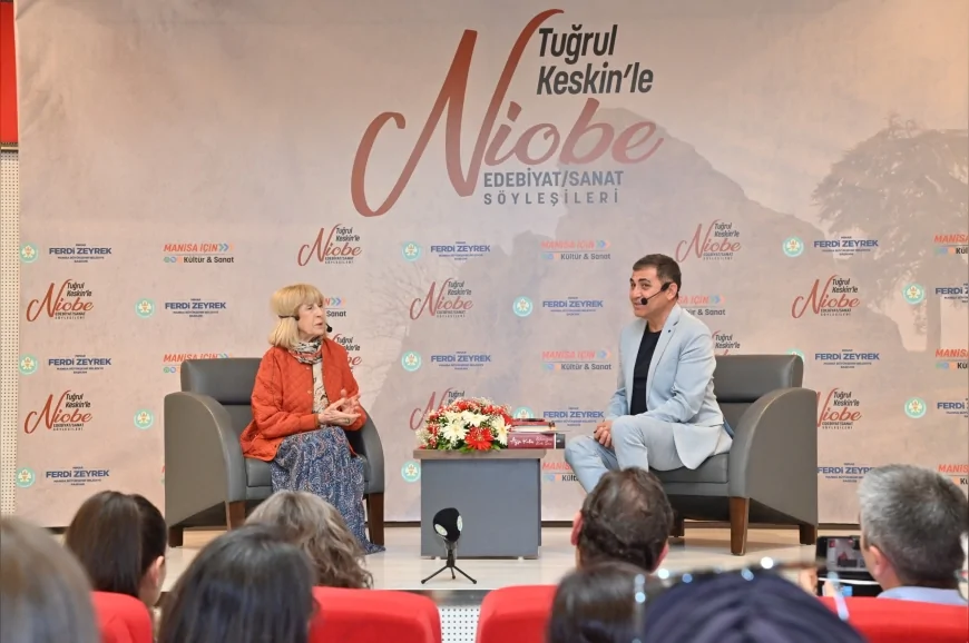 Ayşe Kulin Manisa’da Edebiyatseverlerle Buluştu: 'Her Kitap Size Bilmediğiniz Hayatların Kapısını Açar'