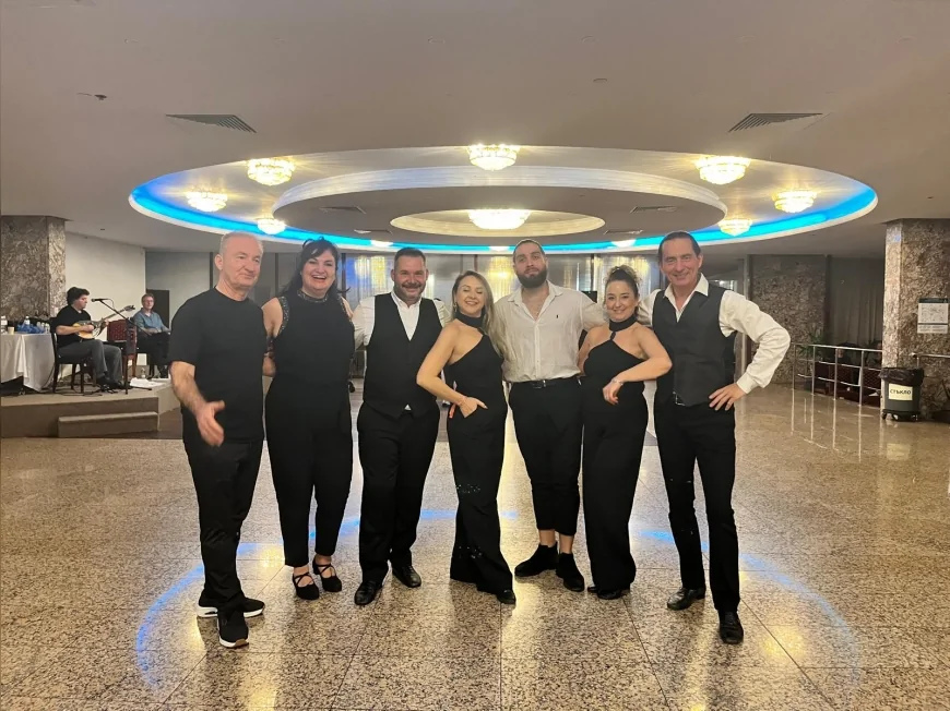 Seferihisar’ın gururu Rebeteos Dance Academy, Bulgaristan’daki festivalden ödüllerle döndü