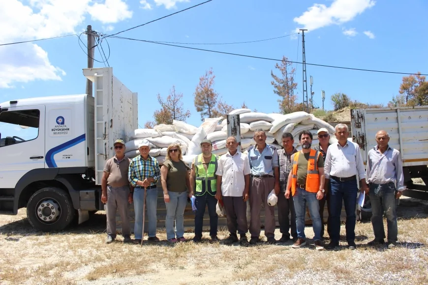 Antalya’da doludan zarar gören çiftçilere 5 ton gübre desteği sağlandı