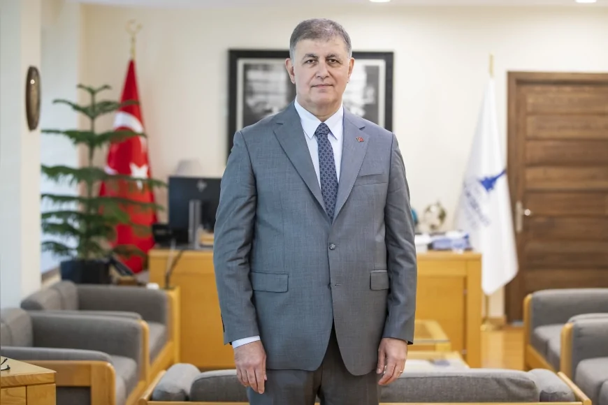 Başkan Tugay: 'Belediyeyi bütçe disiplinsizliği içinde bırakamam'