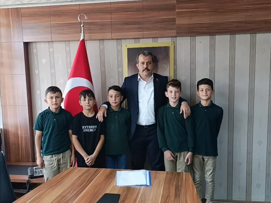 Vezirköprülü Öğrenciden Kaymakama Duygulandıran Mektup: 'Anıtkabir’i Görmek Hayalimdi'