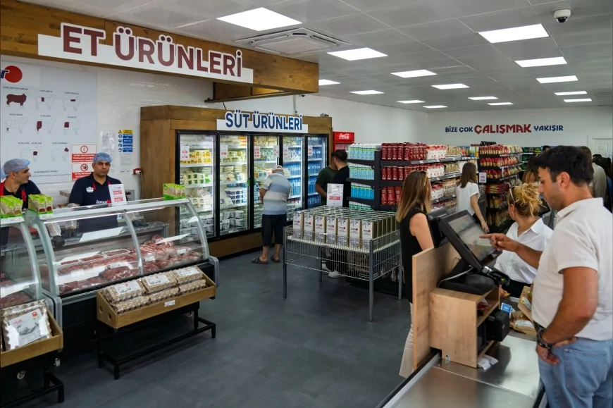 İZMAR market zinciri büyüyor: İzmir’de altıncı şube Doğanlar’da açıldı, hedef 20 noktaya ulaşmak