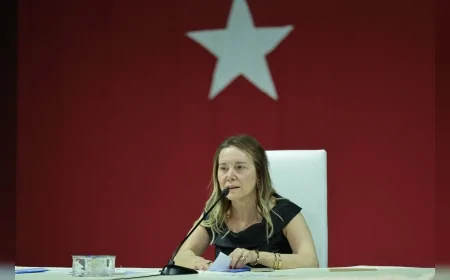 Konak Belediye Meclisi’nde iki yeni çöp kamyonu hizmete alınıyor, kaçak hurdacılara yönelik denetimler sıkılaşıyor