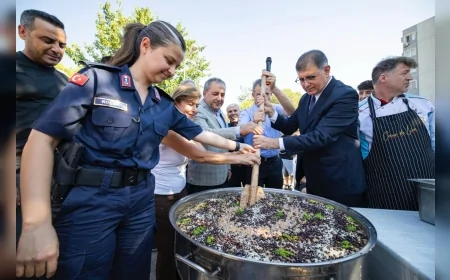Cemil Tugay: “İzmir de Karşıyaka da asla mücadeleyi bırakmaz”
