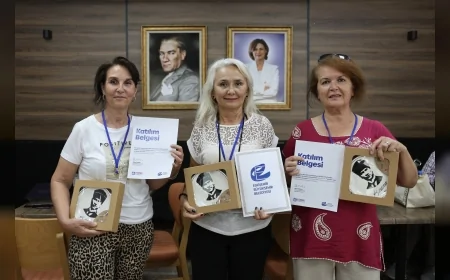 Eskişehir’de Emek Kafe’de düzenlenen Akıl ve Zekâ Oyunları Turnuvası kıdemli vatandaşlardan yoğun ilgi gördü