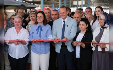 Çiftlikköy Belediyesi Kadın El Emeği Pazarı'nı Hizmete Açtı: 50 Kadın Üretici Tezgâh Açtı