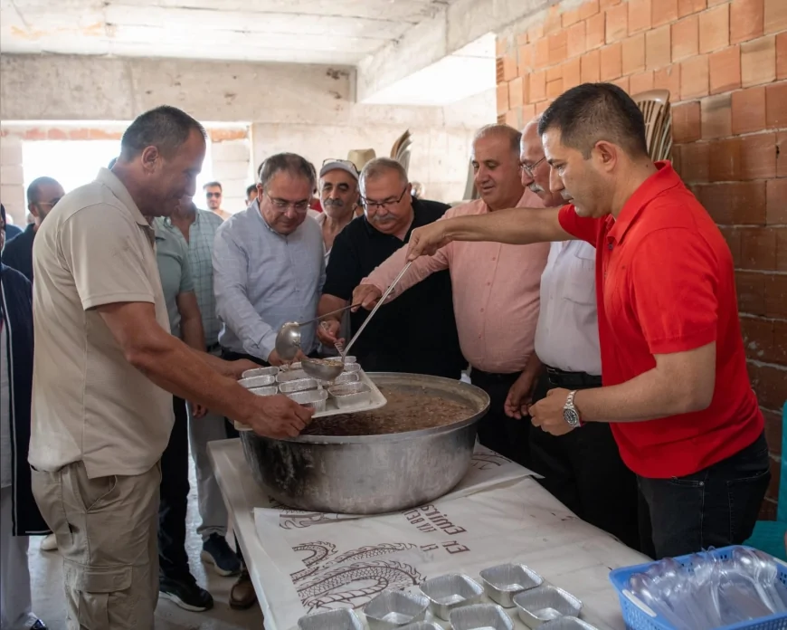 Ömer Günel: "Aşure paylaşmanın ve farklılıklarımızla bir arada olmanın sembolüdür"