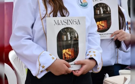 Maşınga Kitabı Balıkesir Kitap Fuarı’nda İlgi Görüyor: Gençlerin Emeğiyle Kayıp Lezzetler Yeniden Hayat Buluyor