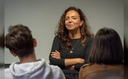 26. İzmir Kısa Film Festivali’nin Jürisi Açıklandı: Sinema Dünyasının Deneyimli İsimleri İzmir’de Buluşacak