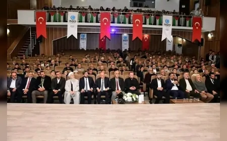 Terme’de “Bir Konu, Bir Konuk” Programı Yoğun Katılımla Gerçekleştirildi