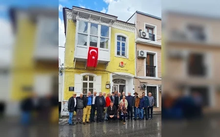 İzmir Gazeteciler Cemiyeti’nden Yeni Sosyal Alan: 9 Eylül Medya Merkezi Hizmete Girdi