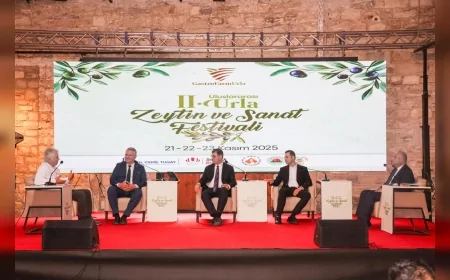 II. Uluslararası Urla Zeytin ve Sanat Festivali Urla’da Kadim Zeytin Kültürünü Sanatla Buluşturarak Başladı