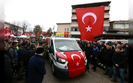 BBP Diyarbakır İl Başkanı Mehmet Çiçek İstanbul Çekmeköy’de Şehit Düşen Polis Memuru Emre Albayrak İçin “Şehidimizi Hakk’a Uğurladık” dedi