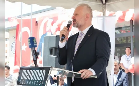 Menemen Belediye Başkanı Aydın Pehlivan: “Menemen geceleri korkulan değil, keyifle dolaşılan güvenli bir şehir haline geldi”