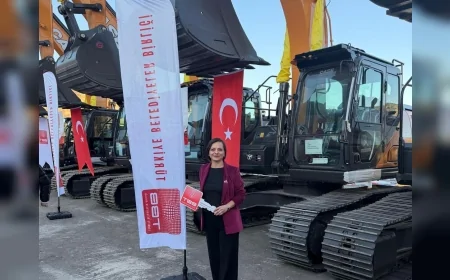 Karabağlar Belediyesi’ne Türkiye Belediyeler Birliği Hibesiyle 22 Tonluk Ekskavatör Desteği