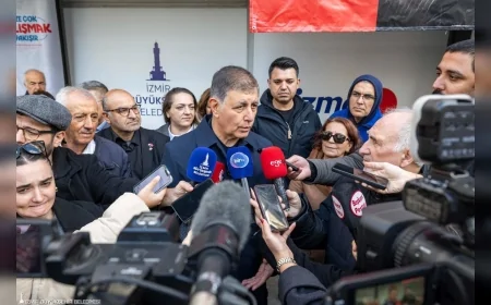 İzmir Büyükşehir Belediye Başkanı Cemil Tugay: “Yasal süreç tamamlanmadan grev olmaz, 5-6 haftalık süre var”