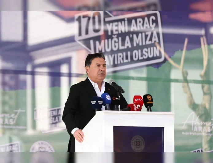 Muğla Büyükşehir Belediye Başkanı Ahmet Aras: “170 Yeni Araçla Tüm İlçelerde Daha Hızlı ve Etkili